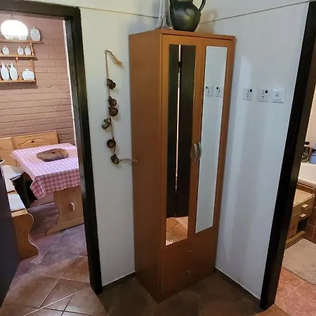 Hiska Z Razgledom Obdana Z Naravo בית נופש Nazarje